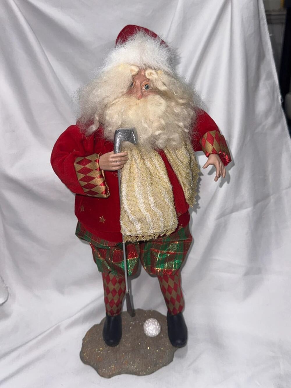 VTG Mark Robert’s Santa Claus sculpture